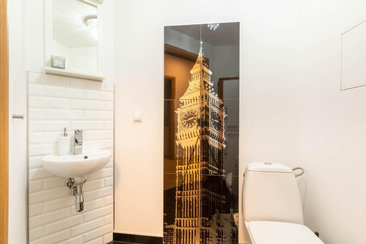 Apartament Just In Center Вроцлав Екстериор снимка